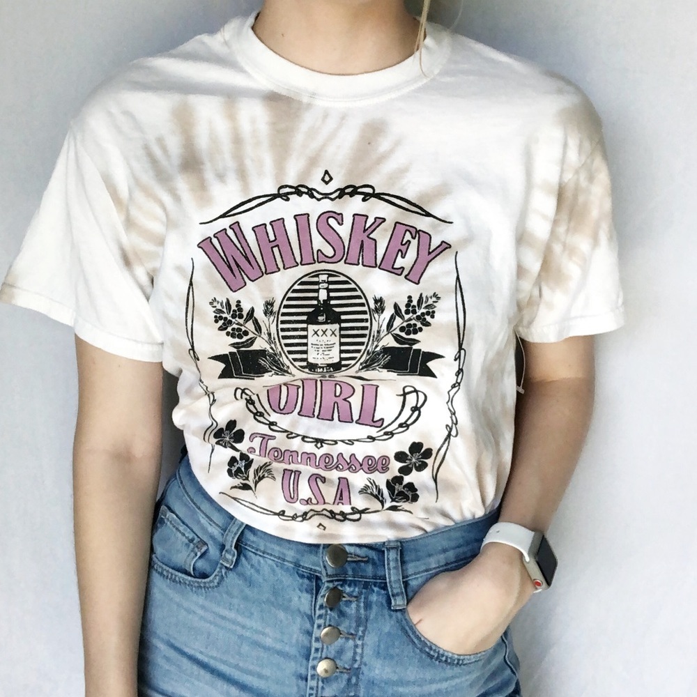 Whiskey‎ Girl NWOT Graphic Tee